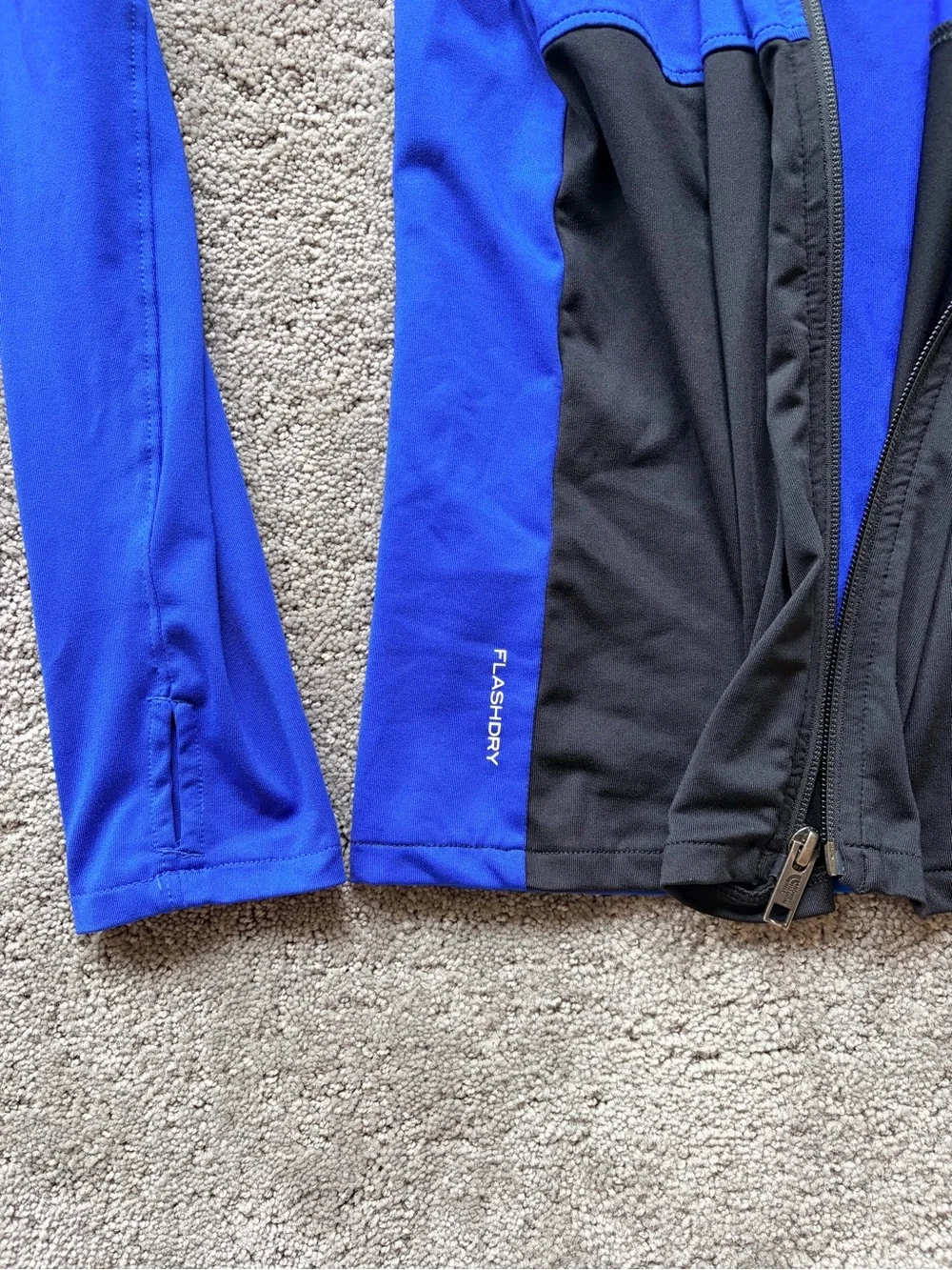The North Face FlashDry Full-Zip Hoodie Boys XL
